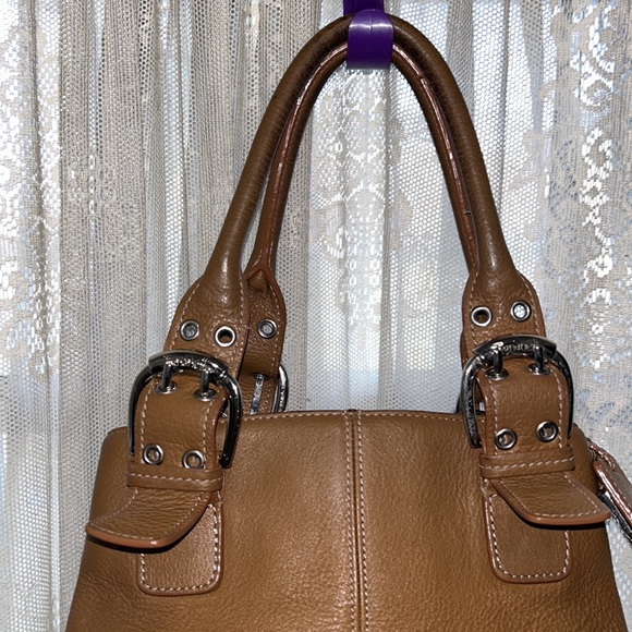 TIGNANELLO-GOLDEN BROWN ALL LEATHER/WITH SILVERTONE BUCKLES & NAME TOGGLE - Picture 2 of 10